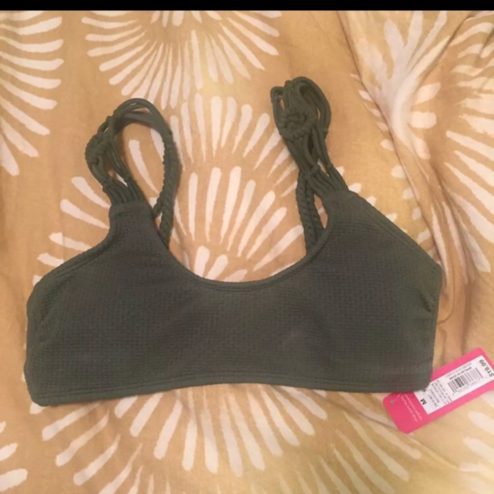 ISO target bikini top in large